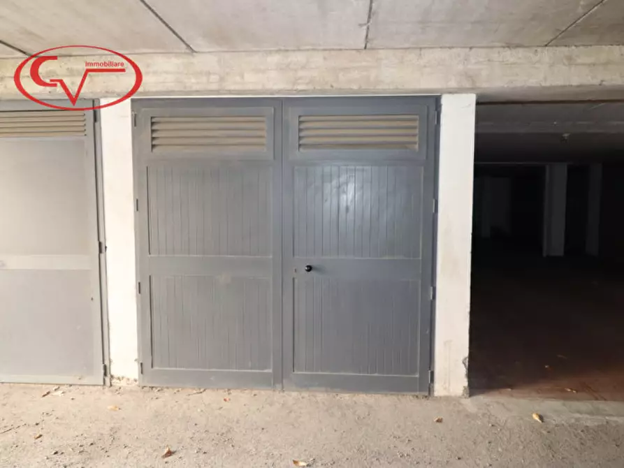 Immagine 21 di Appartamento in vendita  in Viale Armando Diaz a Montevarchi