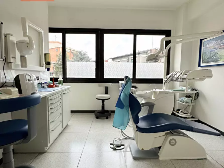 Immagine 3 di Ufficio in vendita  in Via Rombò a Rivoli