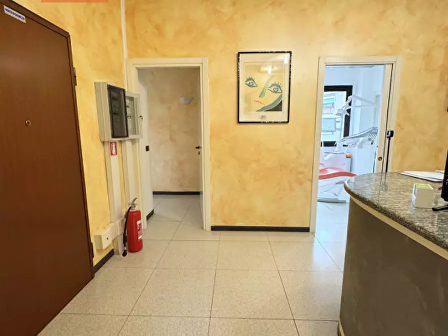 Immagine 12 di Ufficio in vendita  in Via Rombò a Rivoli