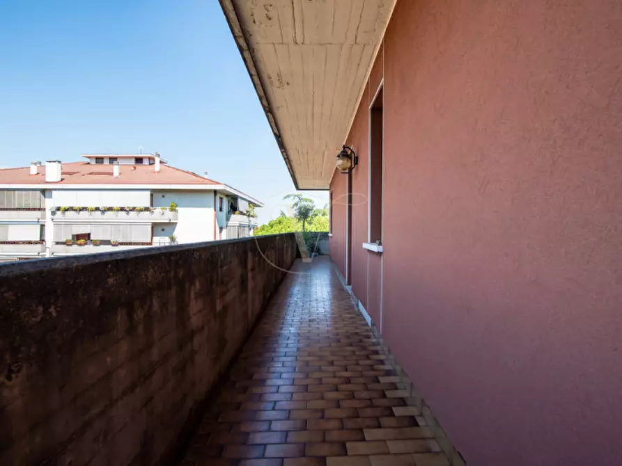 Immagine 12 di Attico in vendita  in Via Tre Garofani 51 a Padova