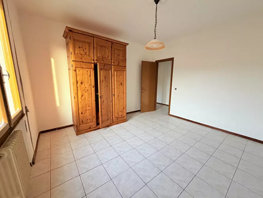 Immagine 12 di Appartamento in vendita  in Via Vittorio Veneto a Battaglia Terme