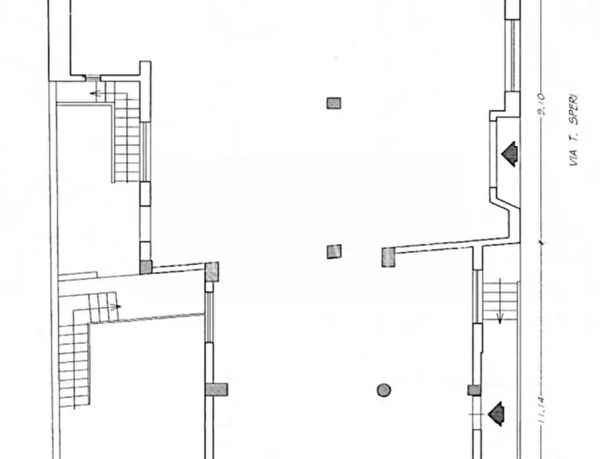Immagine 33 di Laboratorio in vendita  in Via Tito Speri a Parabita