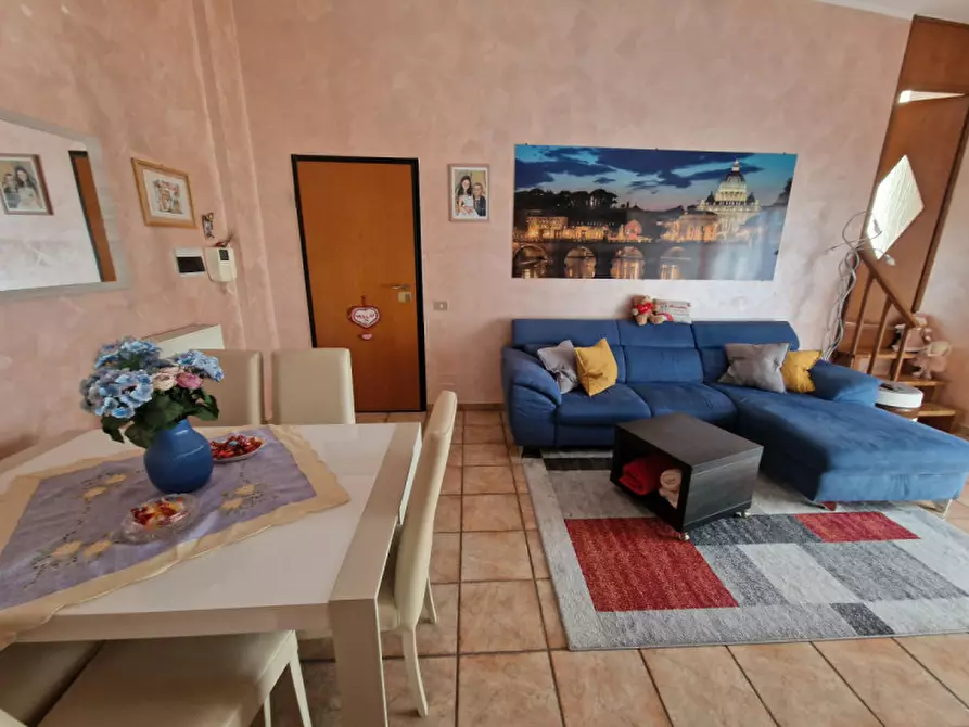 Immagine 5 di Appartamento in vendita  in Via di Boccea a Roma