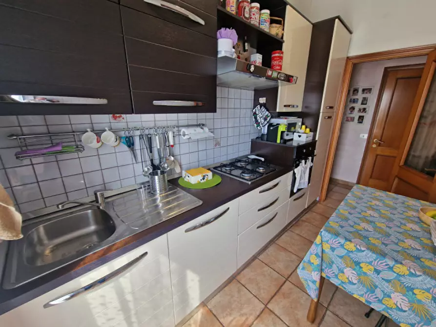 Immagine 9 di Appartamento in vendita  in Via di Boccea a Roma