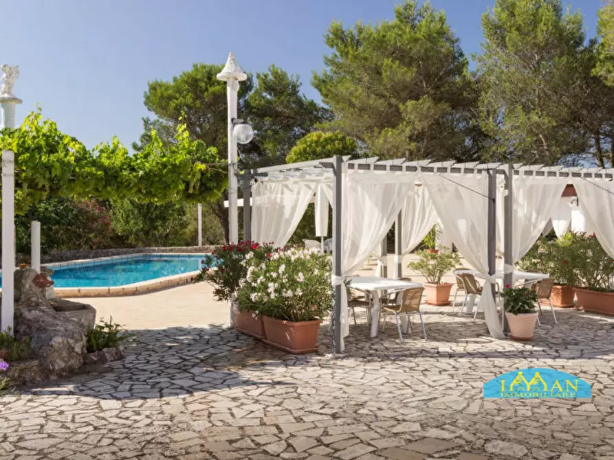 Immagine 119 di Rustico / casale in vendita  in strada nove casette a Martina Franca