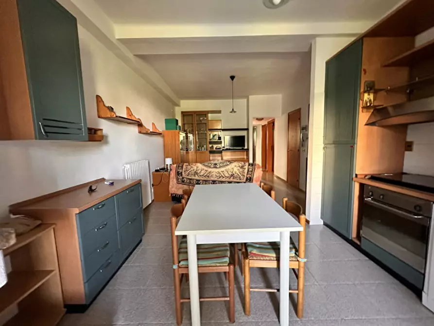 Immagine 3 di Appartamento in vendita  in Via Lamaticci 22 a Ancona