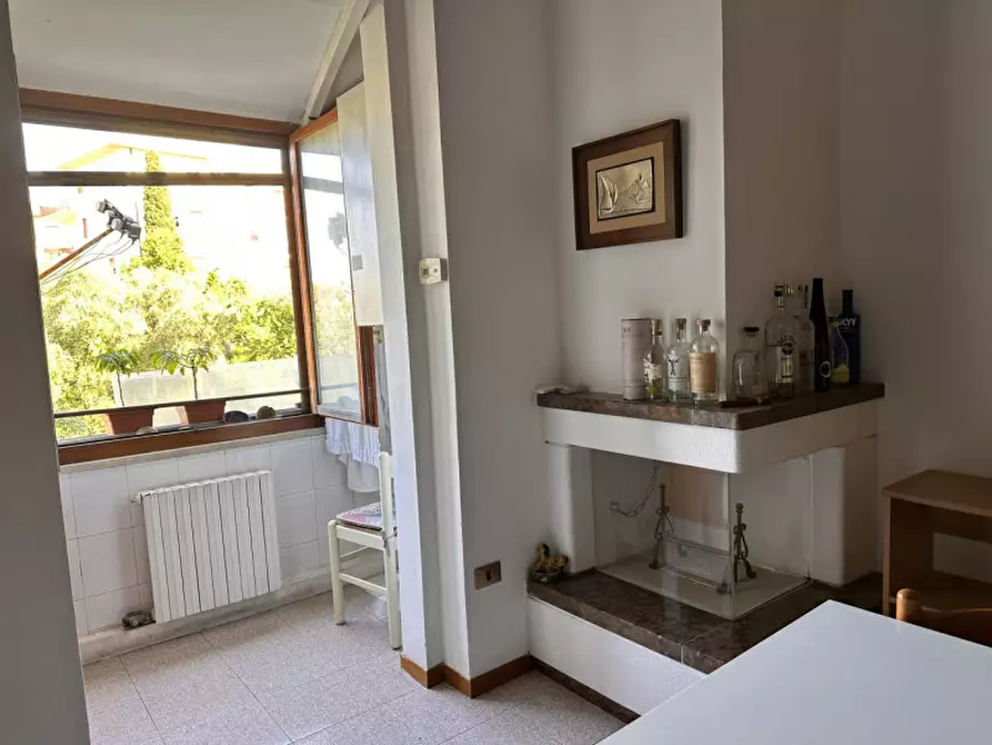 Immagine 5 di Appartamento in vendita  in Via Lamaticci 22 a Ancona