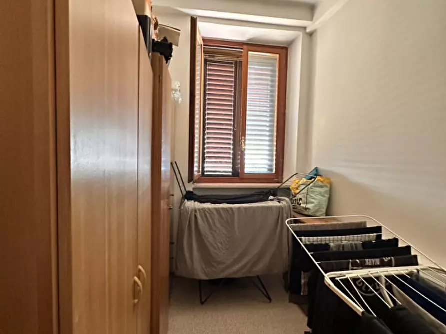 Immagine 9 di Appartamento in vendita  in Via Lamaticci 22 a Ancona