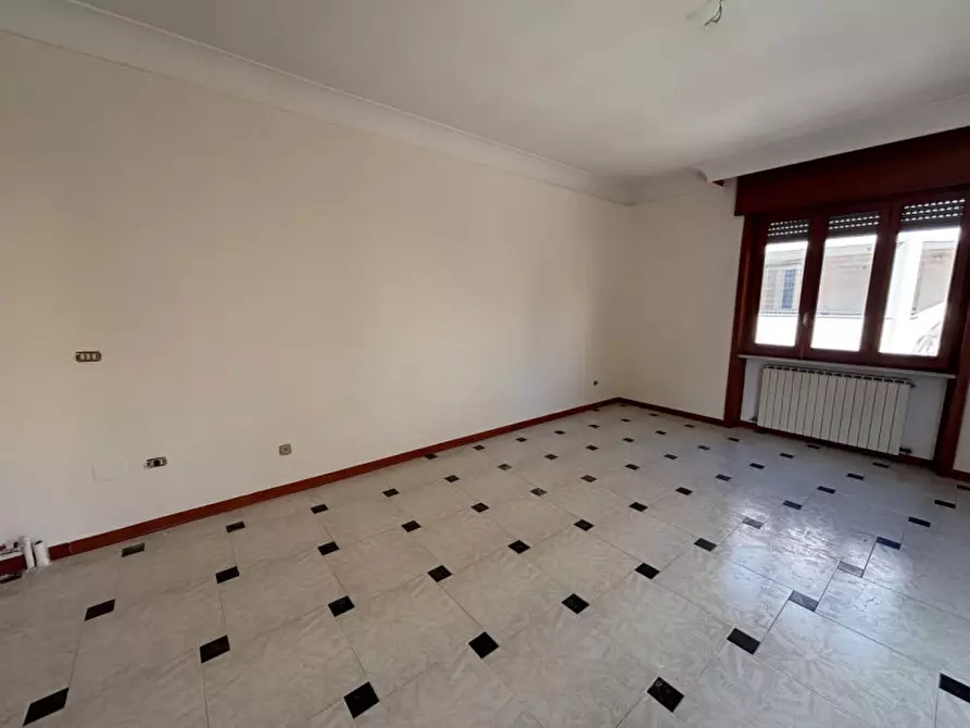 Immagine 11 di Appartamento in vendita  in Via Francesco Ferruccio a Parabita