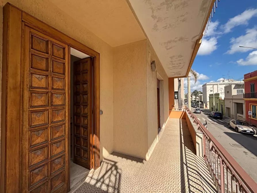 Immagine 13 di Appartamento in vendita  in Via Francesco Ferruccio a Parabita