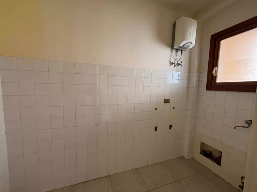 Immagine 15 di Appartamento in vendita  in Via Francesco Ferruccio a Parabita