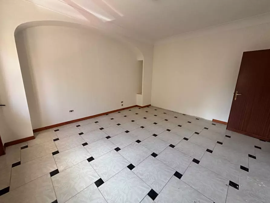 Immagine 20 di Appartamento in vendita  in Via Francesco Ferruccio a Parabita