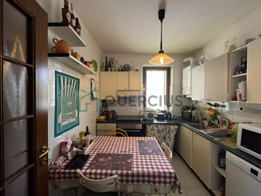 Immagine 7 di Appartamento in vendita  in Via Giacomo Matteotti a Sommacampagna