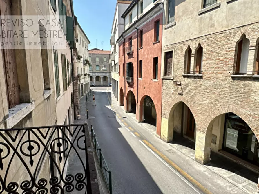 Immagine 1 di Villa in vendita  in Via Fra' Giocondo a Treviso