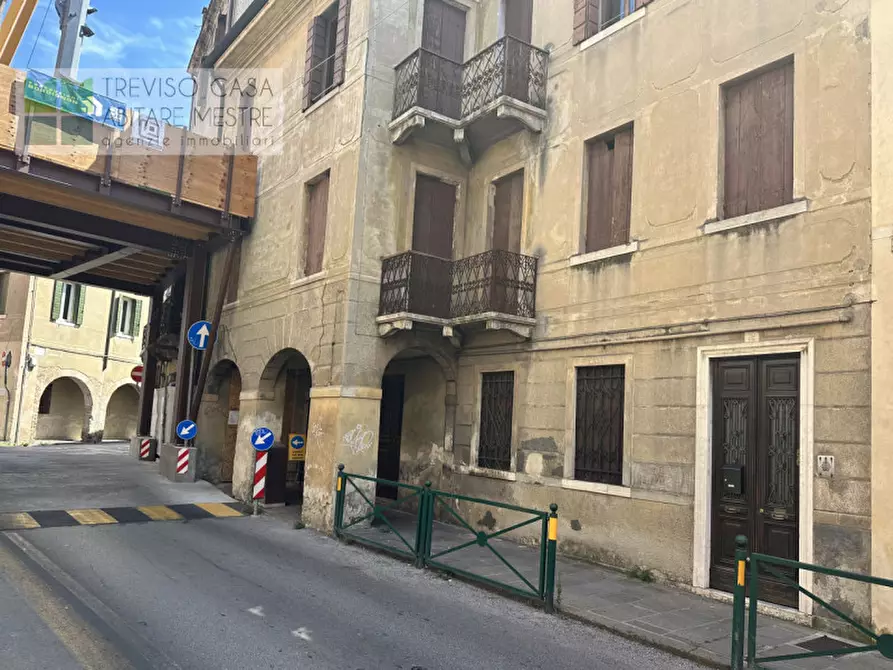 Immagine 30 di Villa in vendita  in Via Fra' Giocondo a Treviso