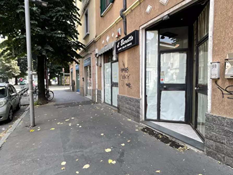 Immagine 3 di Negozio in vendita  in Via Garibaldi 116 a Rho