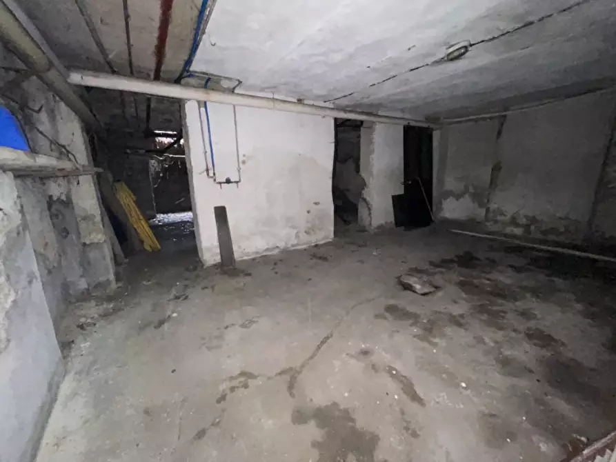 Immagine 44 di Negozio in vendita  in Via Garibaldi 116 a Rho