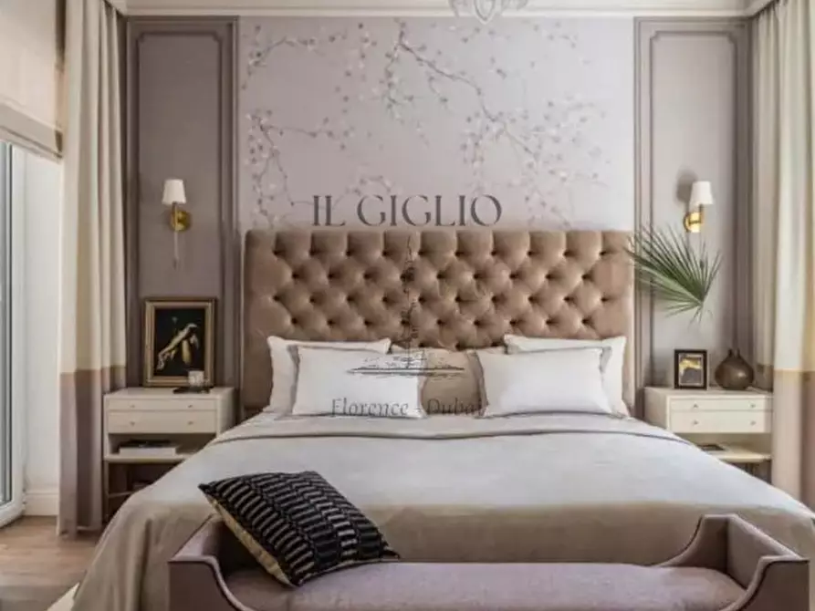 Immagine 4 di Appartamento in vendita  in Via dei Calzaiuoli a Firenze