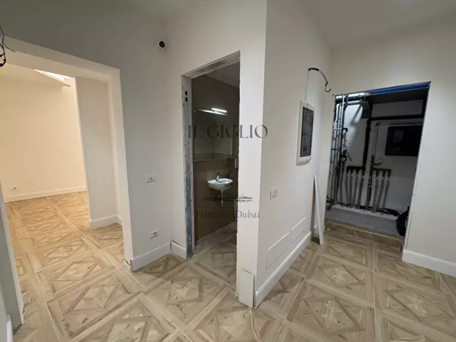 Immagine 18 di Appartamento in vendita  in Via dei Calzaiuoli a Firenze