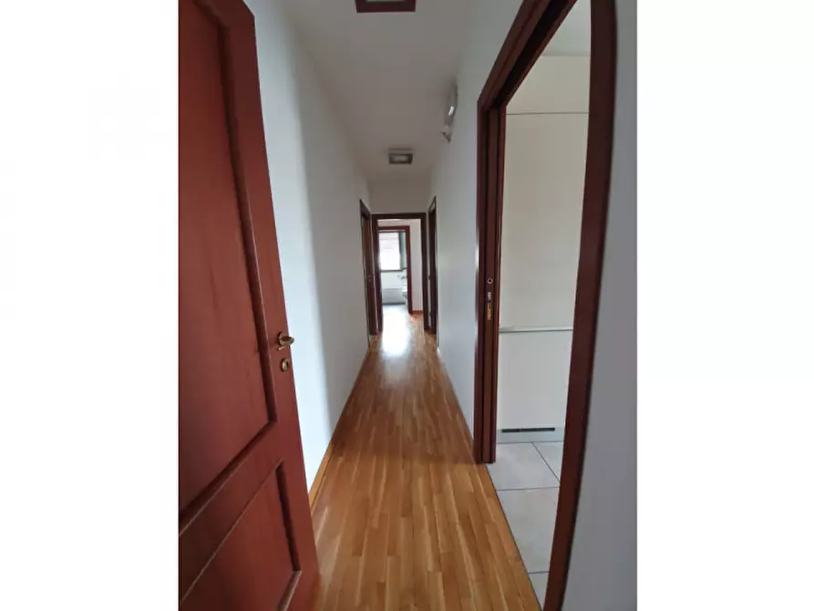 Immagine 14 di Appartamento in vendita  in Via Carmine Calò a Roma