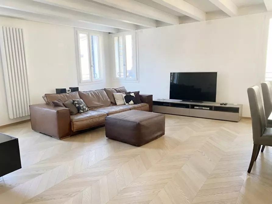 Immagine 3 di Appartamento in vendita  in Via Riccati a Castelfranco Veneto