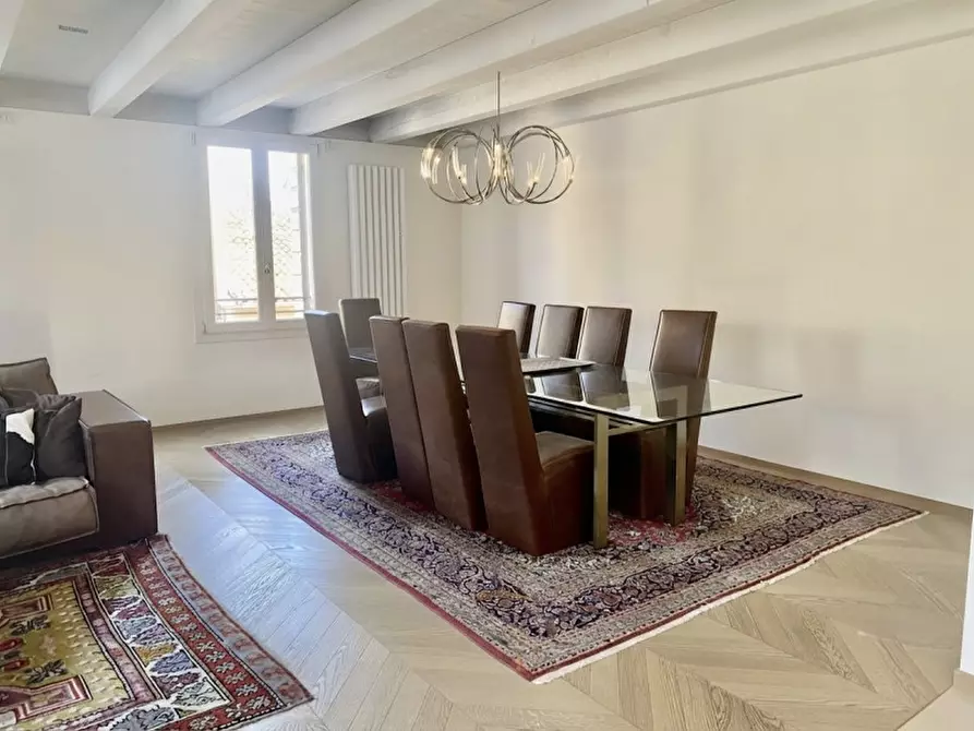 Immagine 5 di Appartamento in vendita  in Via Riccati a Castelfranco Veneto