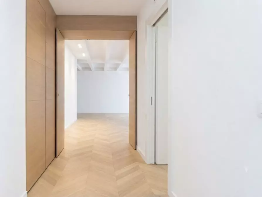 Immagine 9 di Appartamento in vendita  in Via Riccati a Castelfranco Veneto
