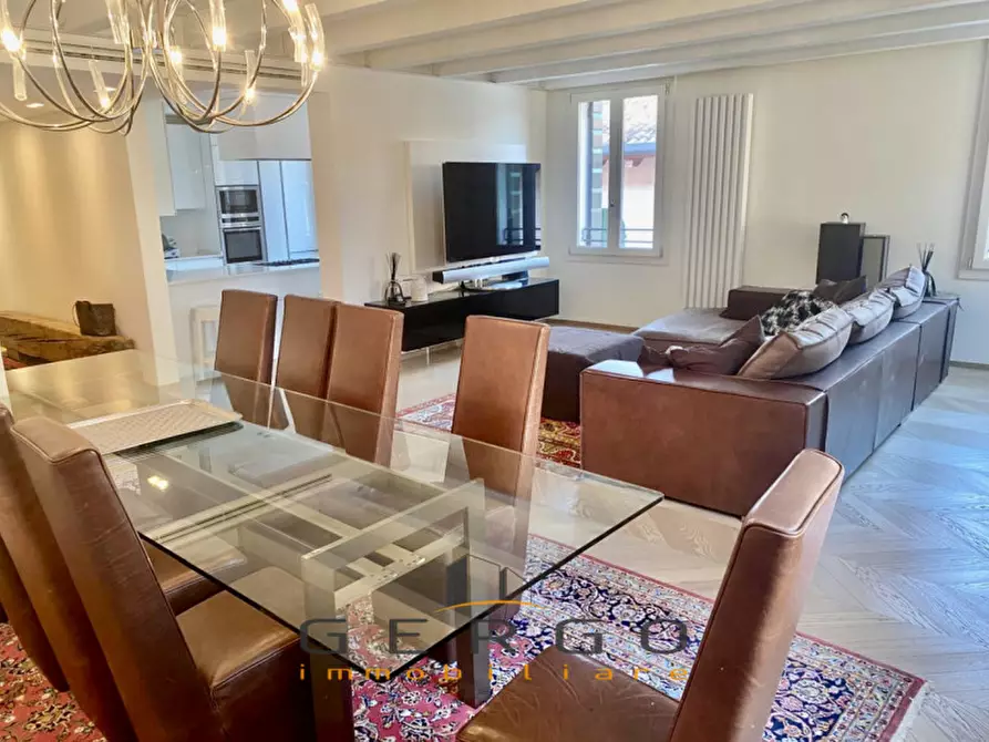 Immagine 10 di Appartamento in vendita  in Via Brugnari a Castelfranco Veneto