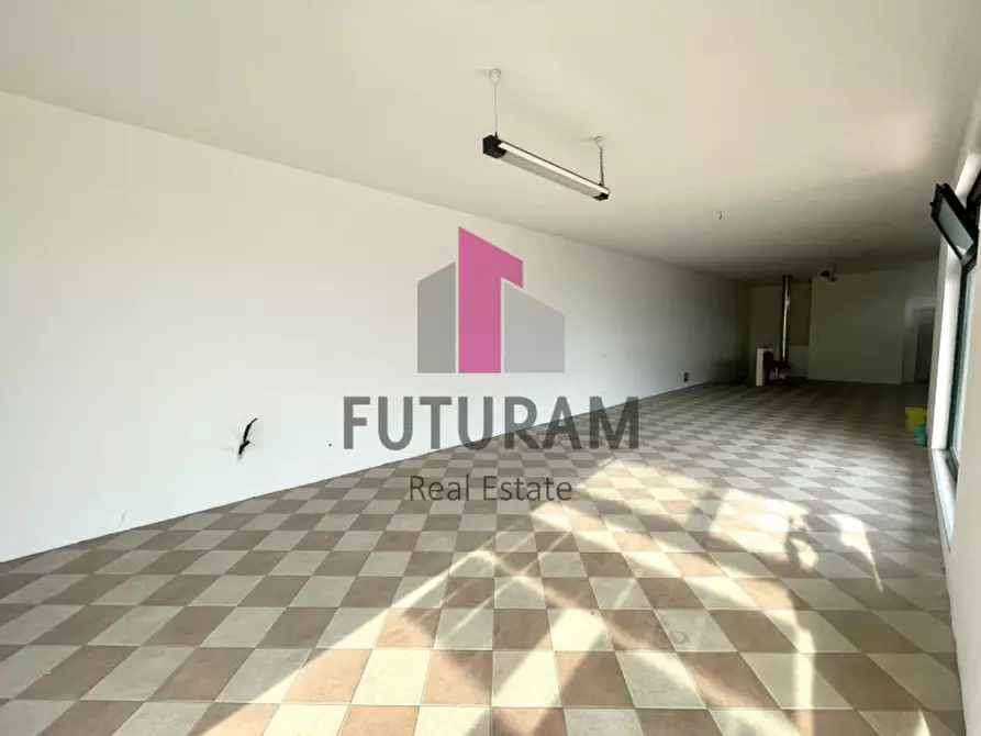 Immagine 3 di Negozio in affitto  in VIA ROMA 1 a Albignasego