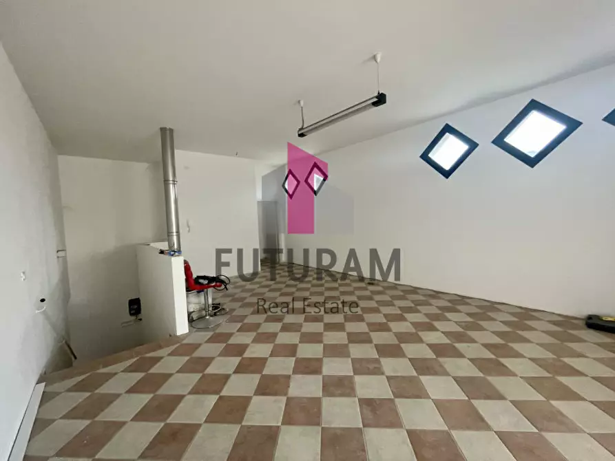 Immagine 10 di Negozio in affitto  in VIA ROMA 1 a Albignasego