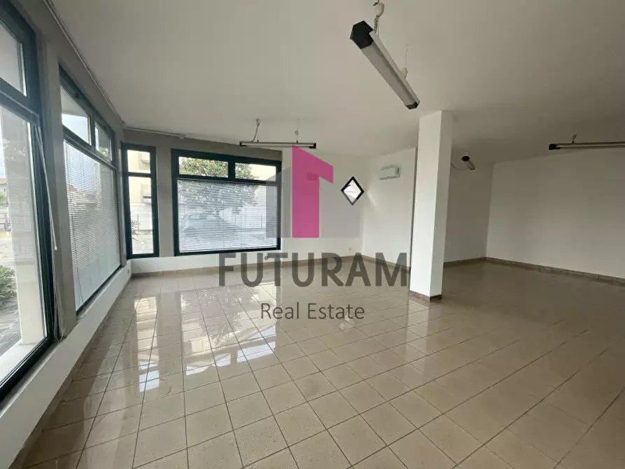 Immagine 12 di Negozio in affitto  in VIA ROMA 1 a Albignasego