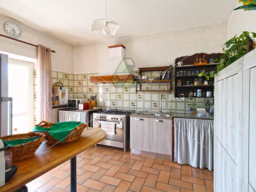 Immagine 8 di Appartamento in vendita  in Via della Cacciuta a Roma