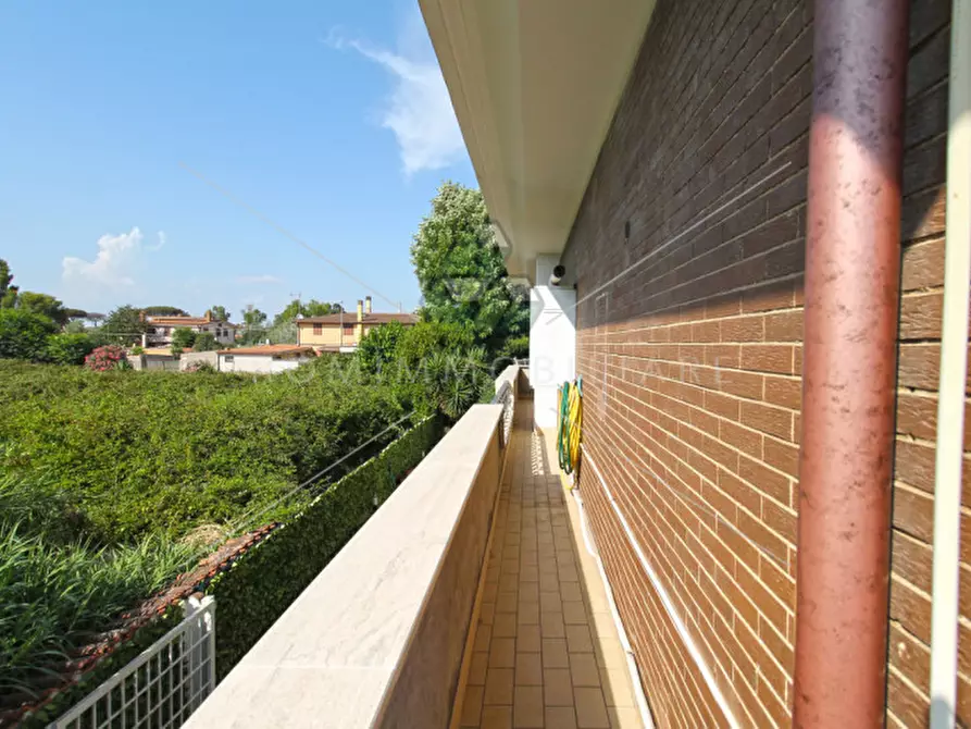 Immagine 28 di Appartamento in vendita  in Via della Cacciuta a Roma