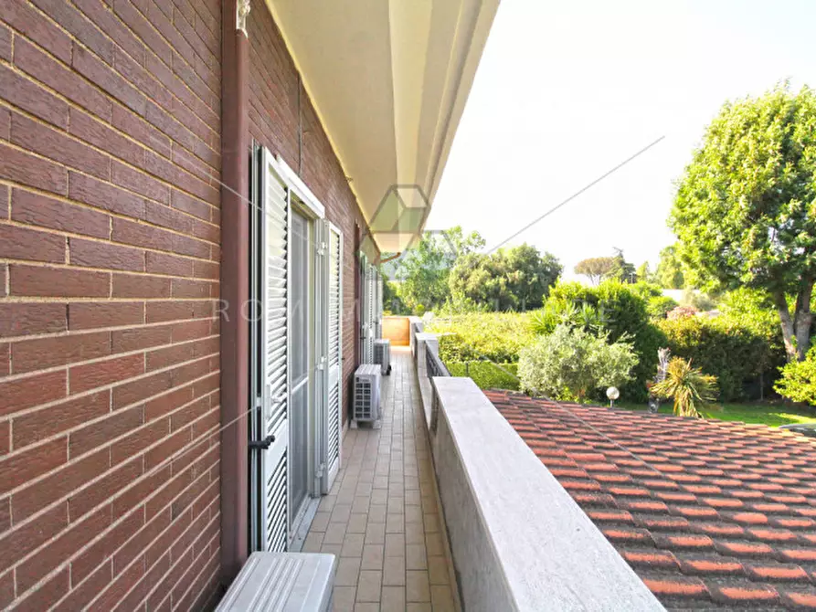 Immagine 30 di Appartamento in vendita  in Via della Cacciuta a Roma