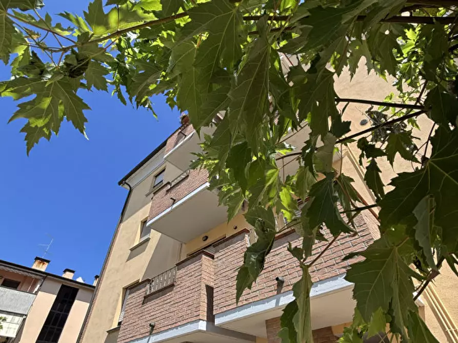 Immagine 1 di Appartamento in vendita  in Via Napoli,5 a Colorno