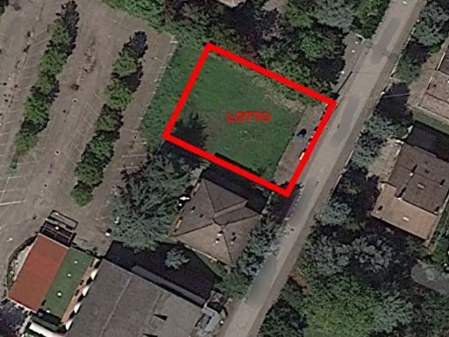 Immagine 1 di Terreno in vendita  in Via Gioacchino Rossini a Bastiglia