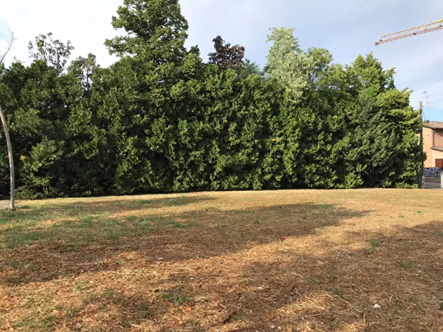Immagine 2 di Terreno in vendita  in Via Gioacchino Rossini a Bastiglia