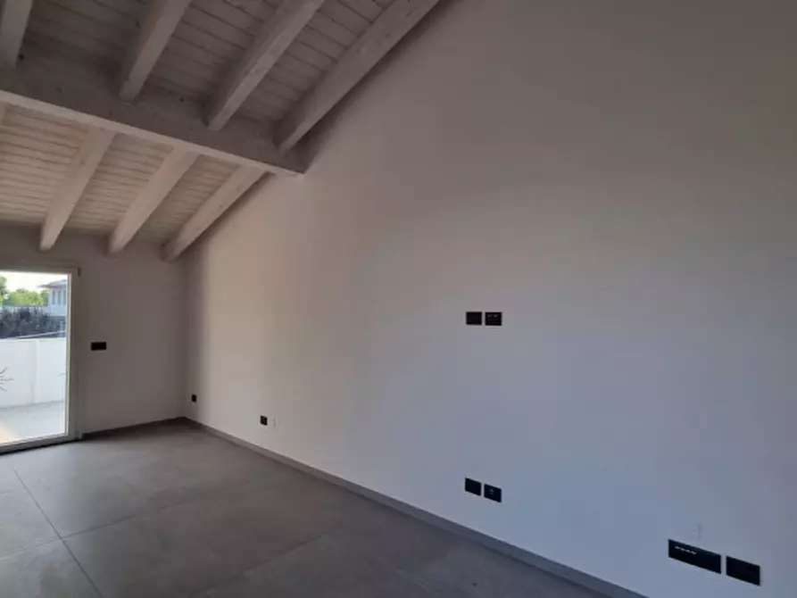 Immagine 5 di Attico in vendita  in Via Maria Aporti Ferrante a Carpi