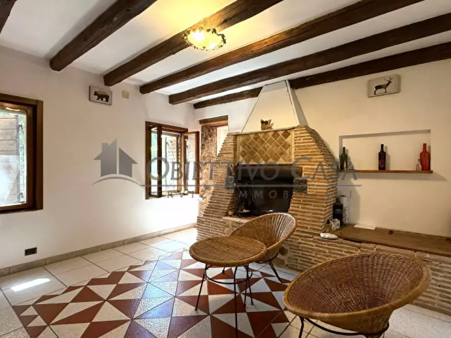 Immagine 1 di Rustico / casale in vendita  in Via L. Benedetti a Galzignano Terme