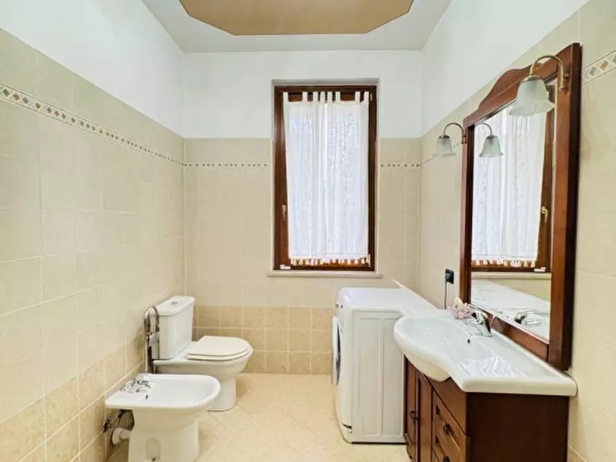 Immagine 15 di Villa in vendita  a Calvisano