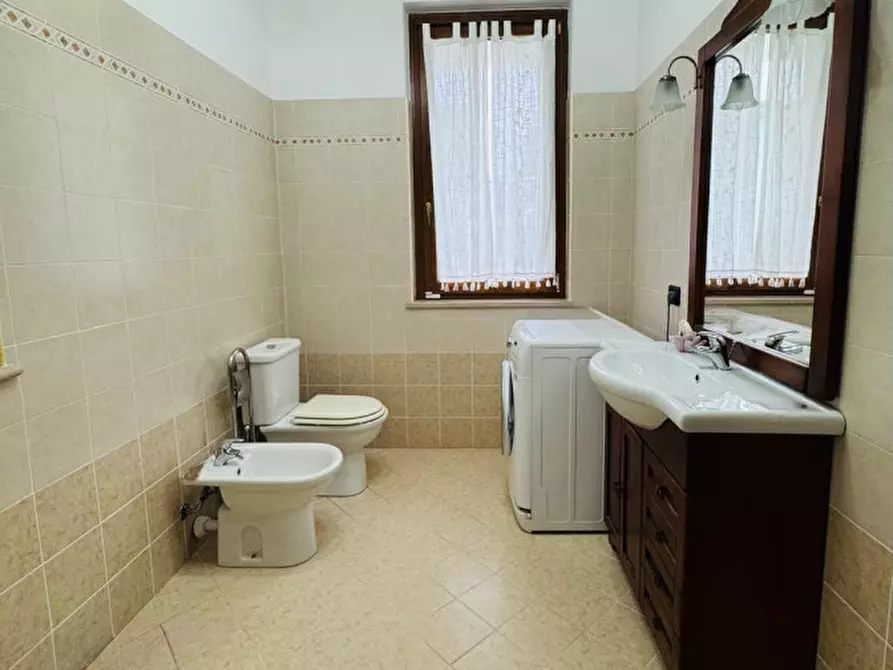 Immagine 17 di Villa in vendita  a Calvisano
