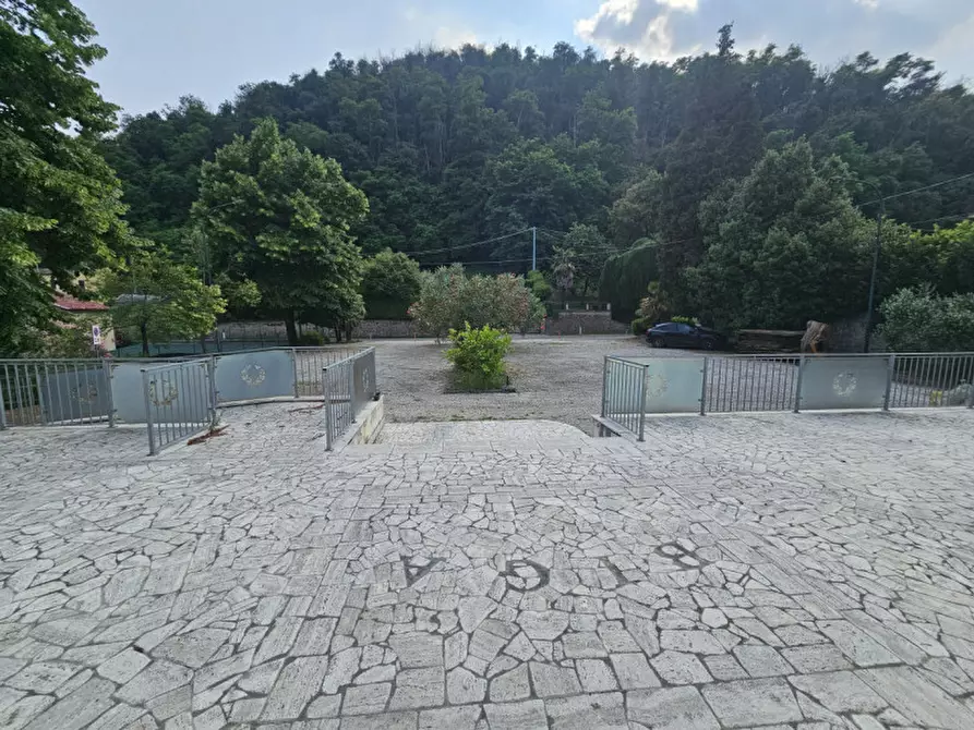 Immagine 9 di Attività commerciale in vendita  a Teolo