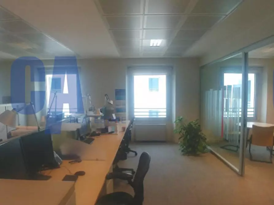 Immagine 13 di Ufficio in affitto  in VIA VITTOR PISANI a Milano