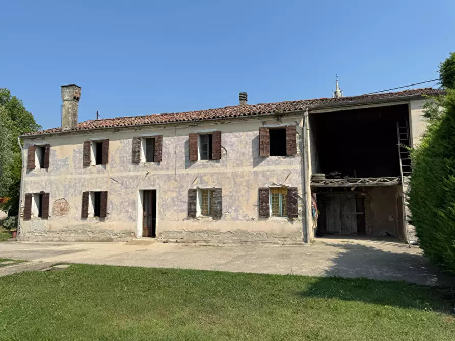 Immagine 9 di Casa indipendente in vendita  in Via Prossima a Baone