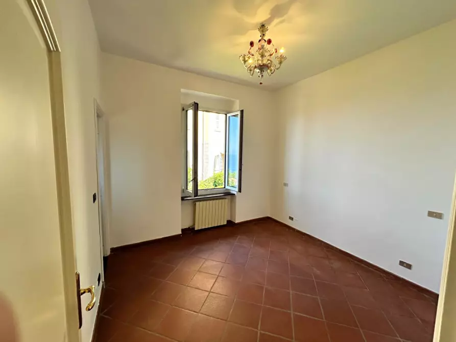 Immagine 4 di Appartamento in vendita  in Corso Giuseppe Mazzini a Camogli