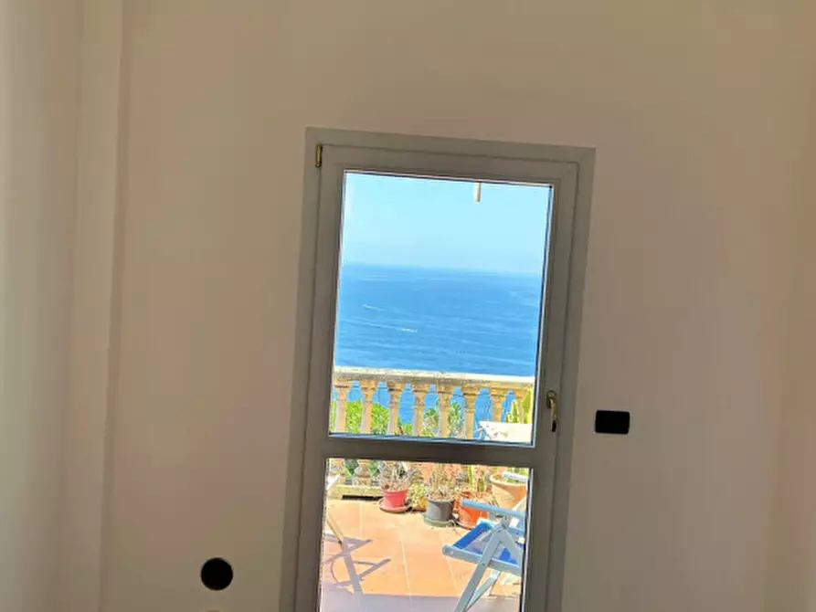 Immagine 5 di Appartamento in vendita  in Corso Giuseppe Mazzini a Camogli