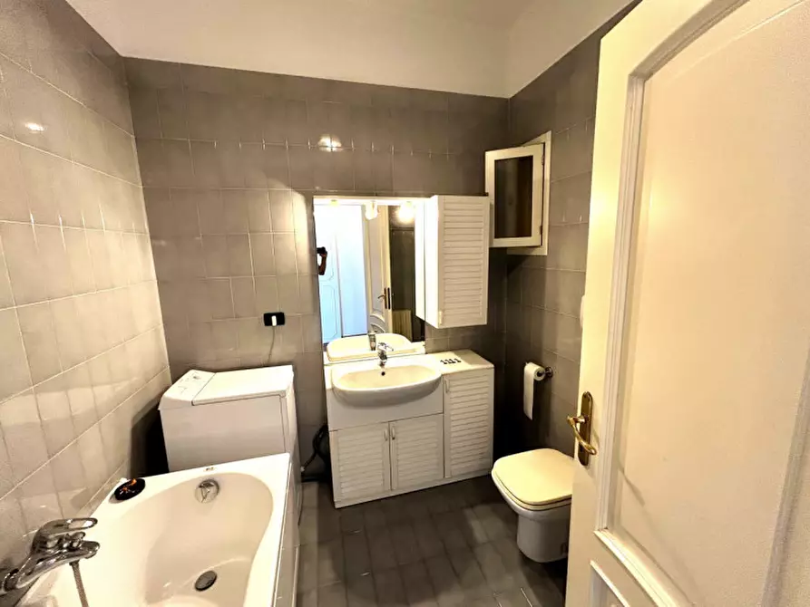 Immagine 14 di Appartamento in vendita  in Corso Giuseppe Mazzini a Camogli