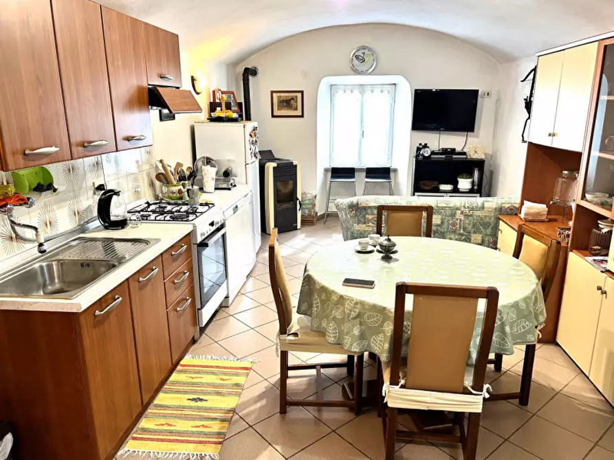 Immagine 11 di Casa indipendente in vendita  in Loc. Canneto a Gorreto