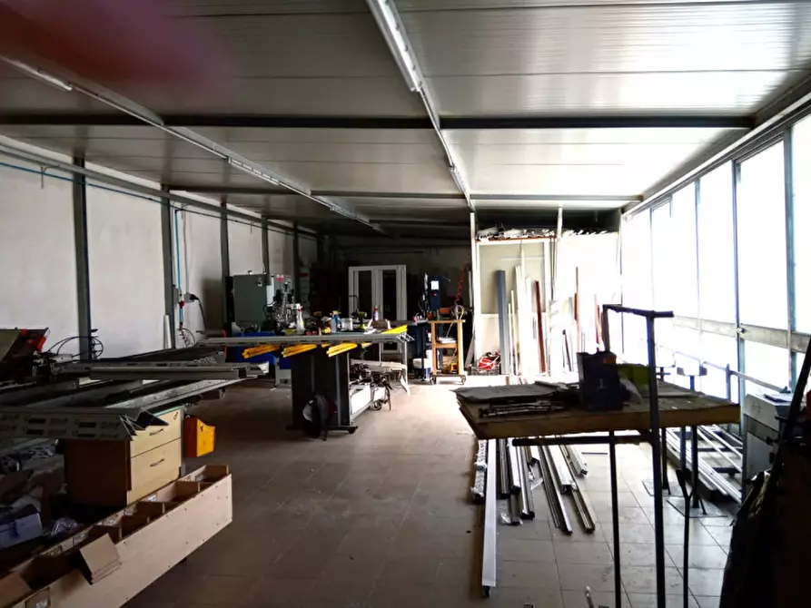 Immagine 8 di Capannone industriale in vendita  in Via Ancilla Marighetto a Roma