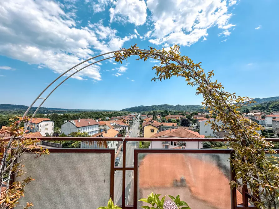 Immagine 30 di Attico in vendita  in Corso Matteotti a Serravalle Sesia